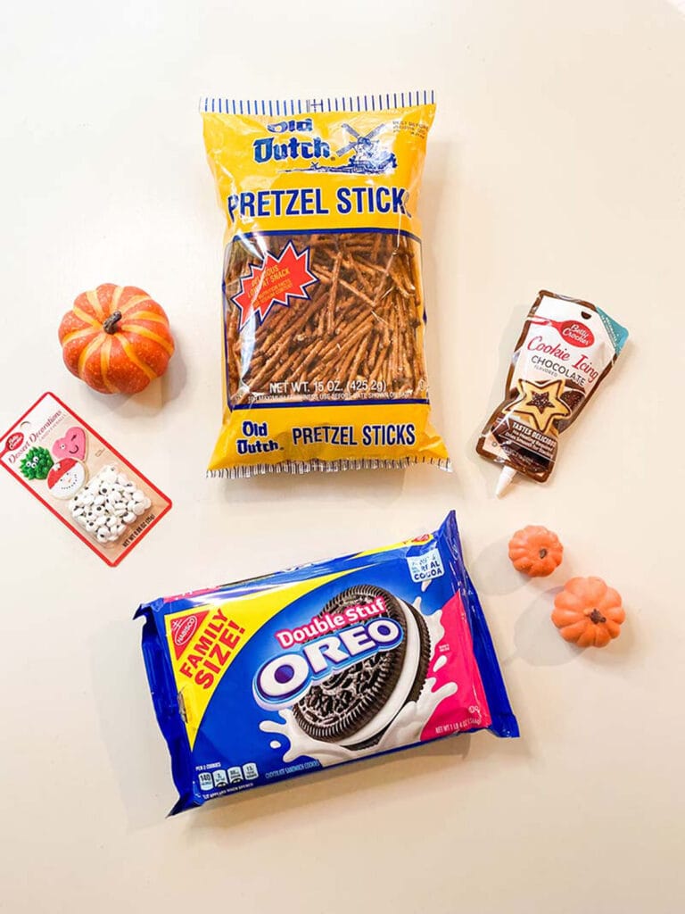 ingredients for oreo spider cookies