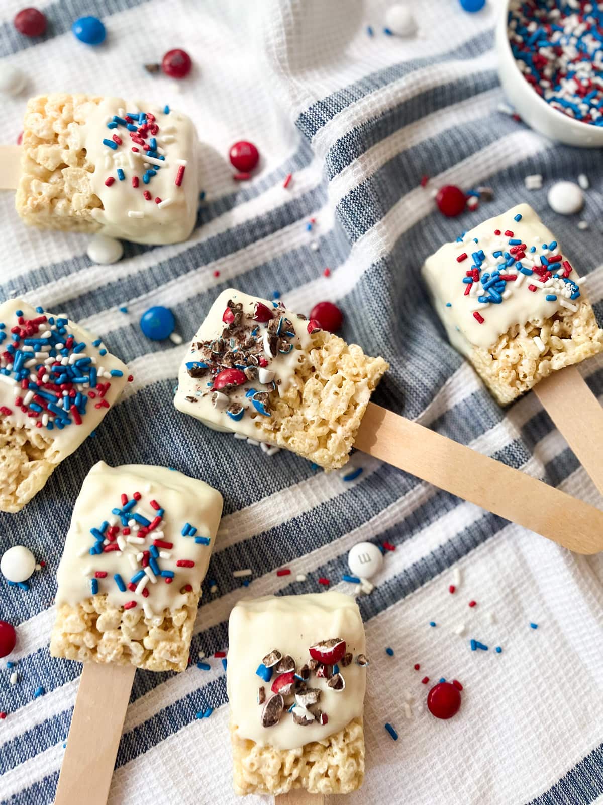 4th of July Dipped Rice Krispie Treats