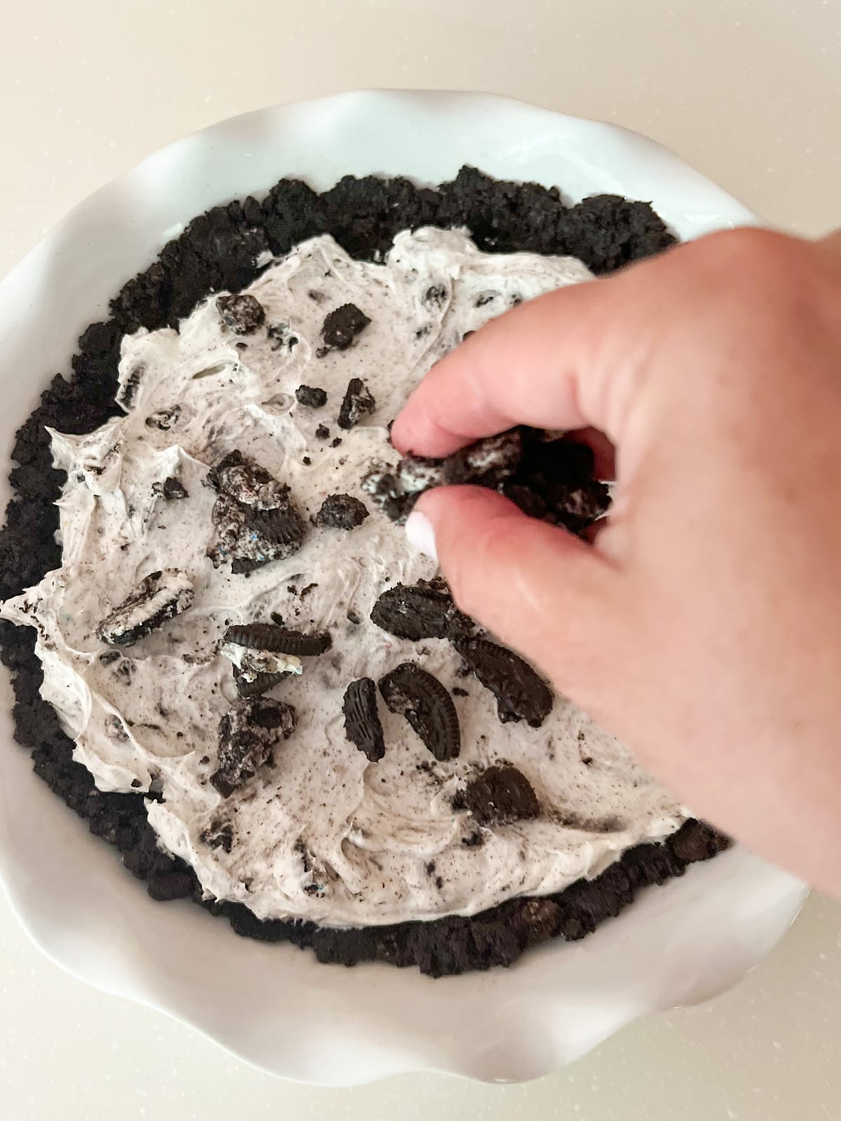top 4th of July No Bake Oreo pie with extra crushed oreos