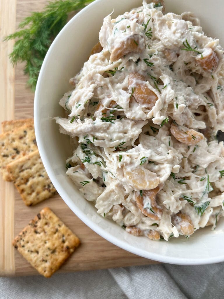 Dill Chicken Salad with Cashews with crackers on side